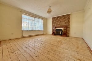 Living Room- click for photo gallery